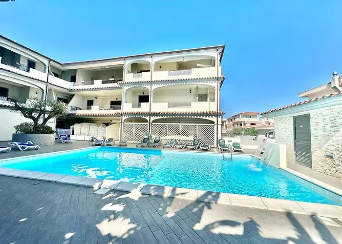 Cedro - In Con Piscina Condivisa Апартаменты *