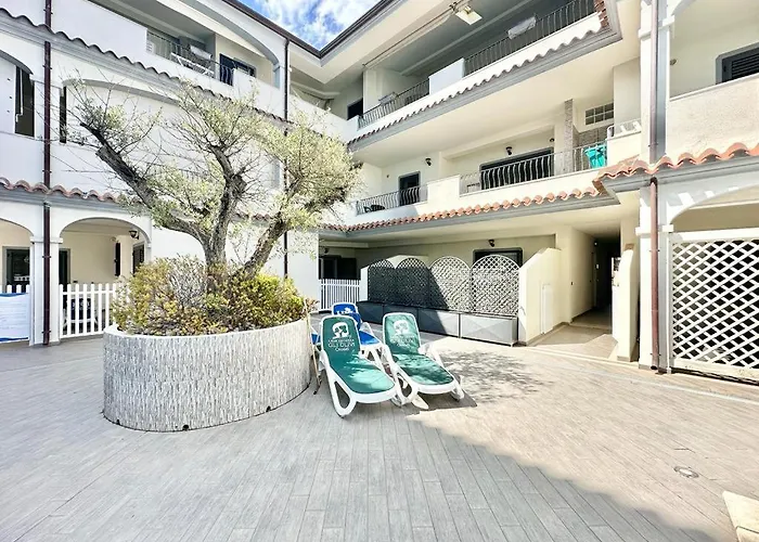 Cedro - In Con Piscina Condivisa شقة